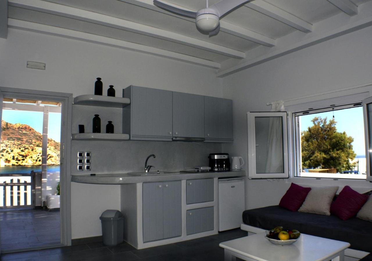 Seashell Mandrakia Sea View Villa Ngoại thất bức ảnh